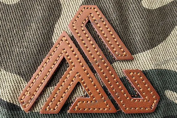 ME034 Die-cut leather applique