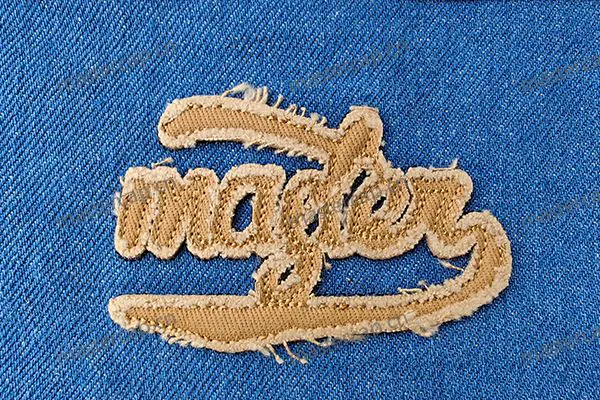 ME042 Laser-cut distressed twill applique with frayed edges