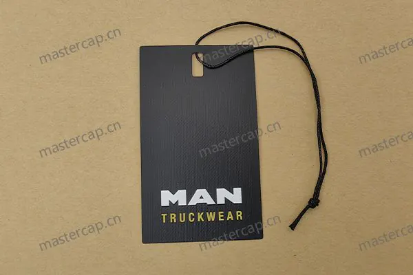 MHT024 700 gsm matte-varnished black-cardboard hangtag with double-sided printing