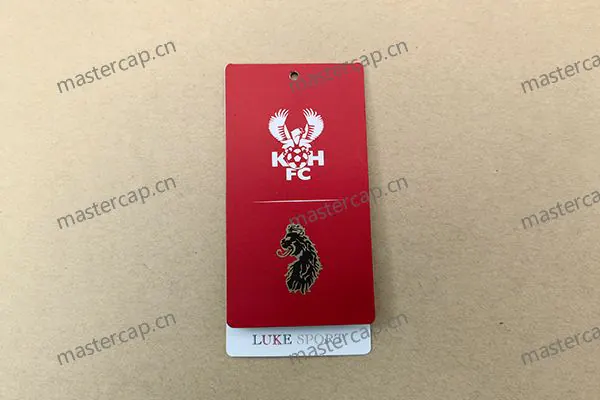 MHT026 400 gsm matte-laminated, double-sided printed folded art-paper hangtag with spot UV varnish