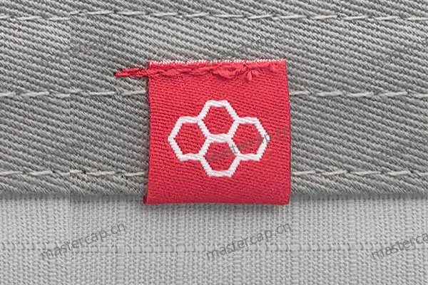 MLB025 Woven hem tag (book-cover fold)
