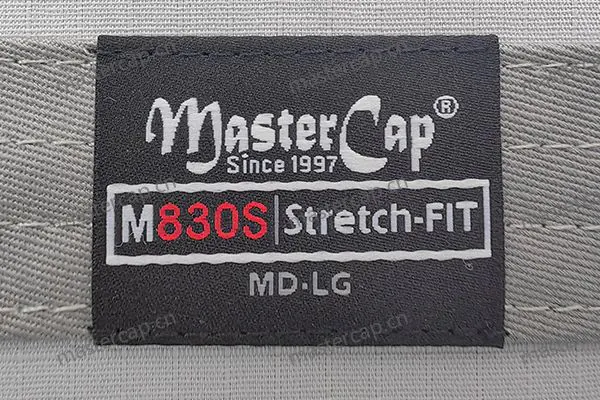 MLB033 Woven main label (Manhattan fold)