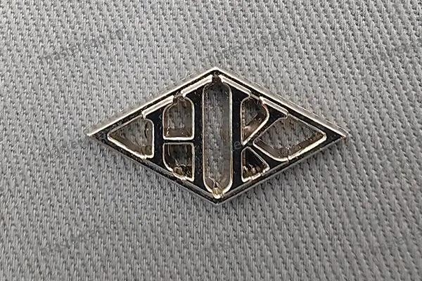 MB012 Nickel-plated metal patch