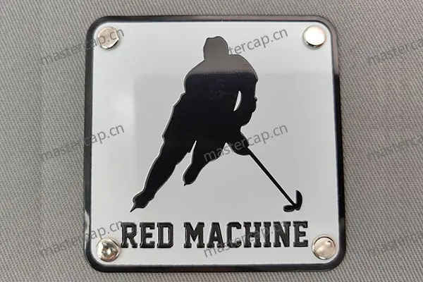 MB023 Aluminum-alloy metal badge with soft enamel and printing