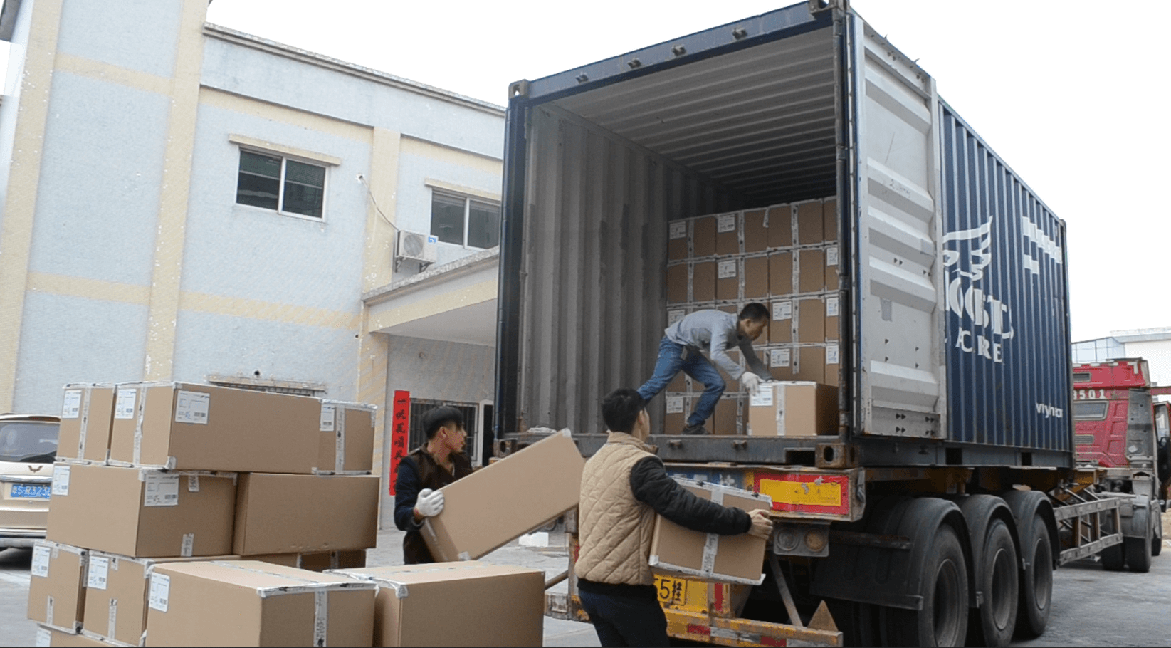 Sea freight shipping for custom cap orders
